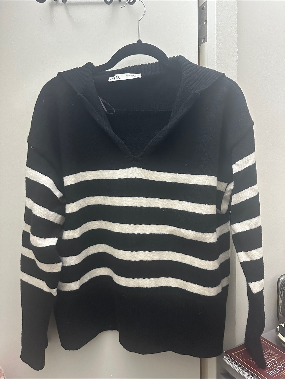 Zara Black and White Striped V-Neck Sweater with Hood